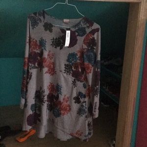 Chico’s rose button sleeve tunic